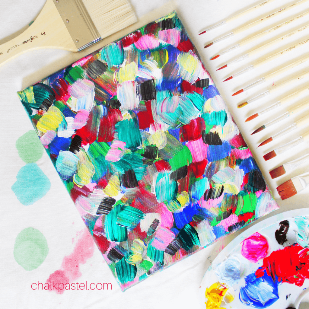 These abstract art activities for kids are each so different and fun! There are acrylic lessons, chalk pastel video art lessons and even a craft to go with a favorite book. 